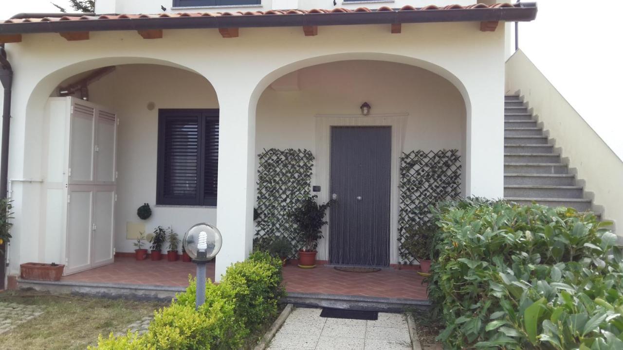 Borgo Nicoletta Case Per Le Vacanze Filandari 外观 照片